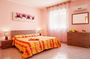 Гостиница La Palma CaseSicule apartment, in city center, beach at 100 mt  Поццалло